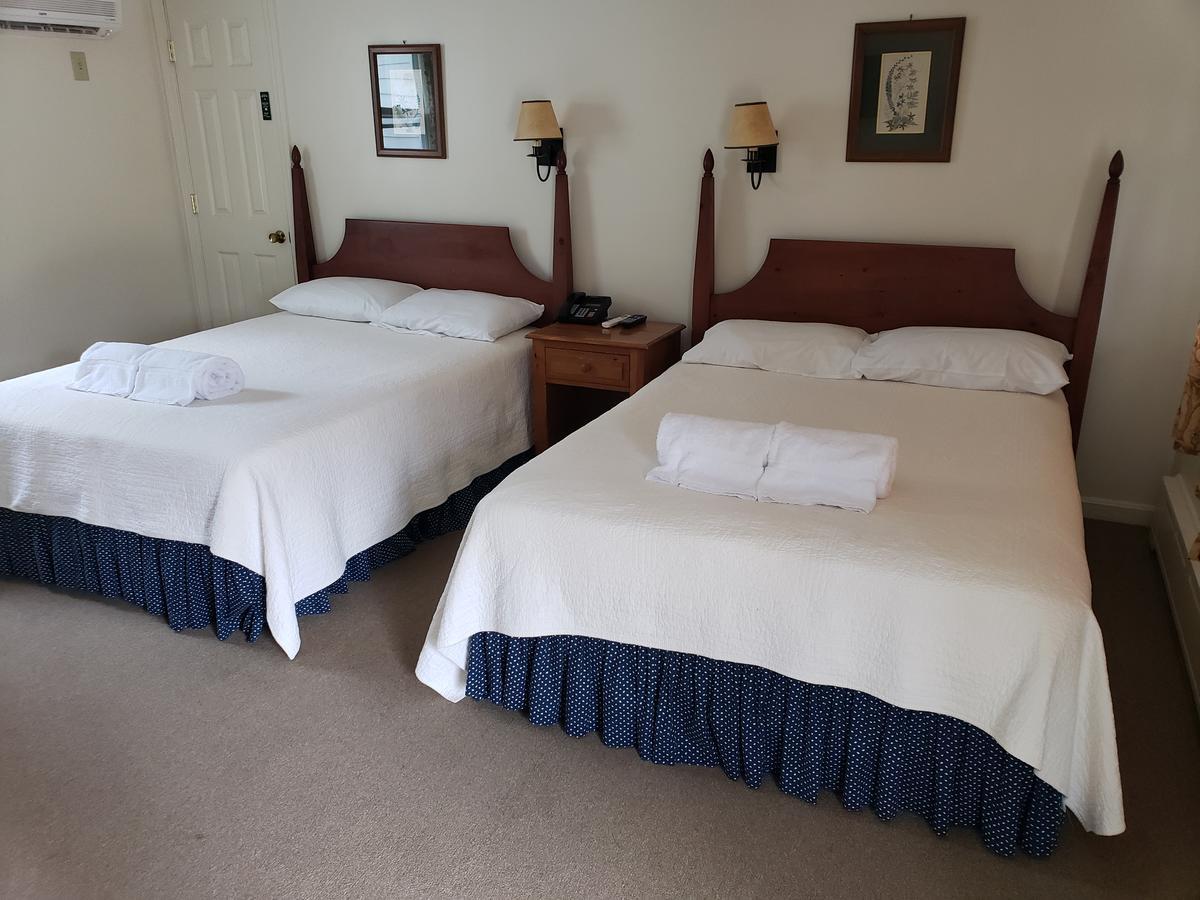 Fairway Motel New London 外观 照片