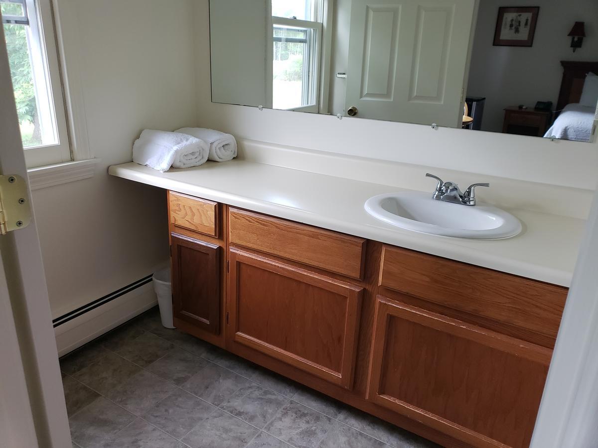 Fairway Motel New London 外观 照片