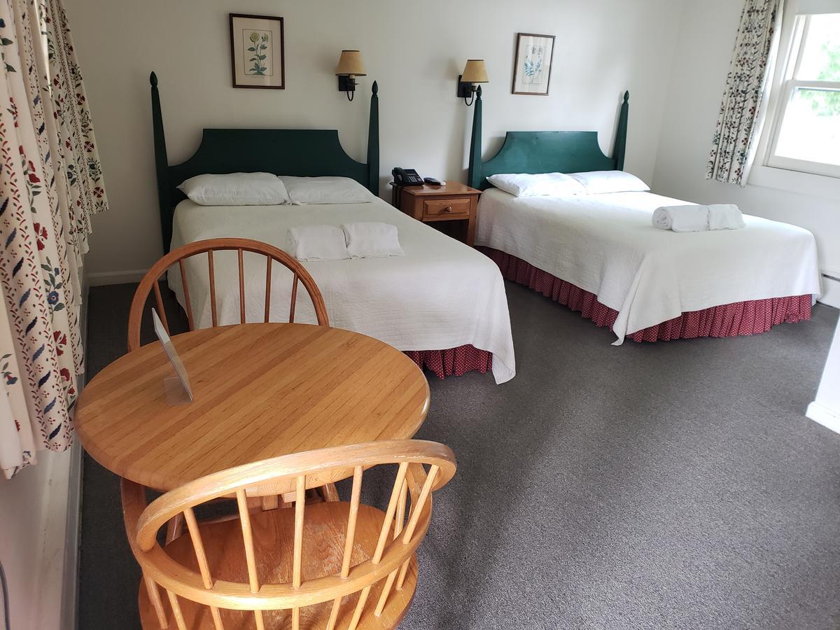 Fairway Motel New London 外观 照片