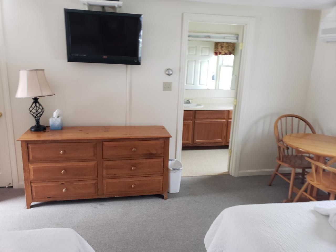 Fairway Motel New London 外观 照片