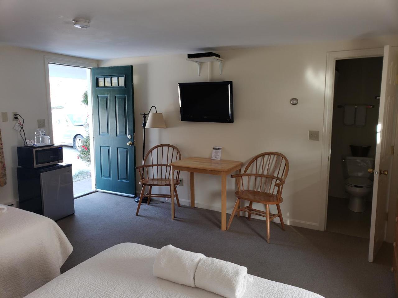 Fairway Motel New London 外观 照片